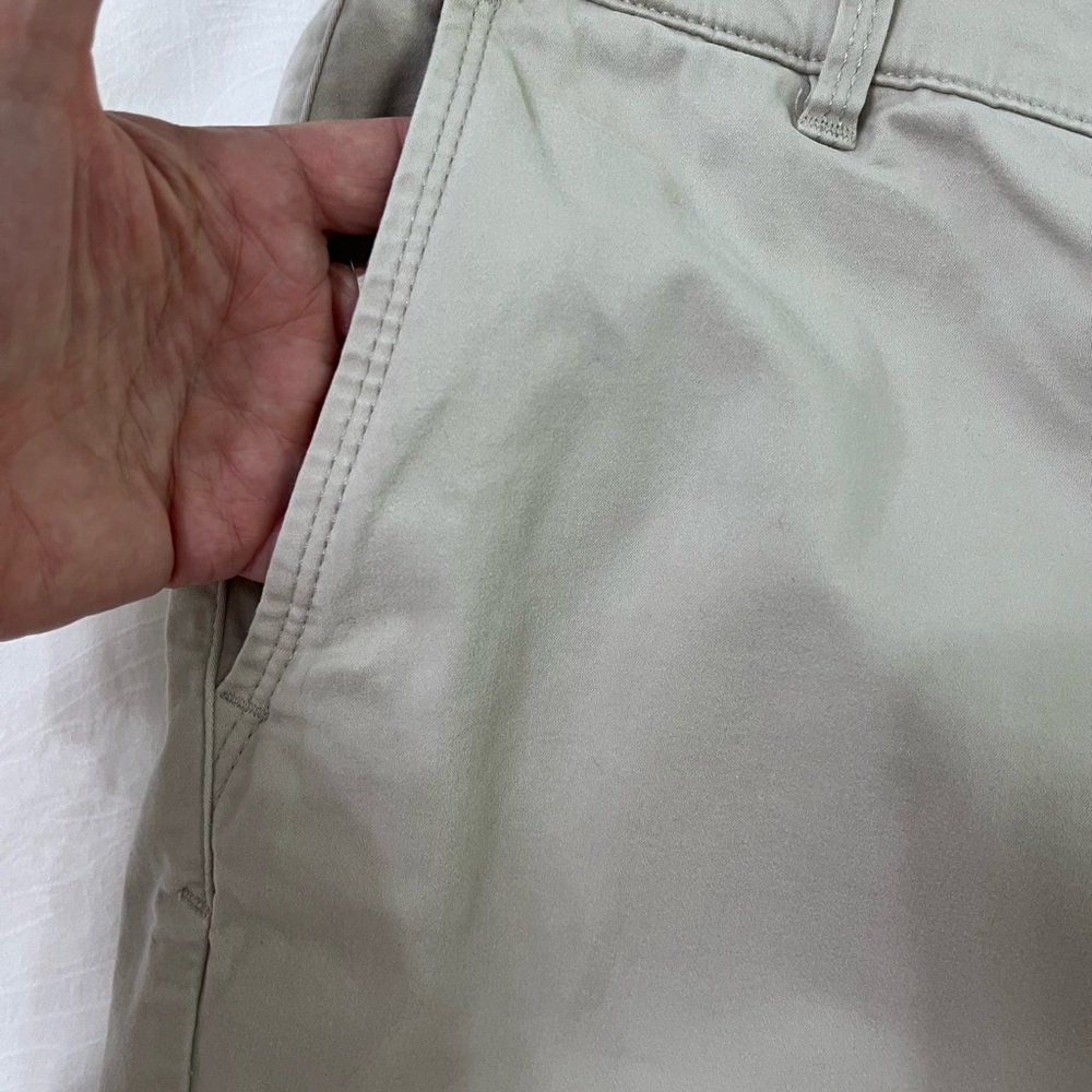 Tommy Bahama Classic Tan Shorts - Picture 9 of 10